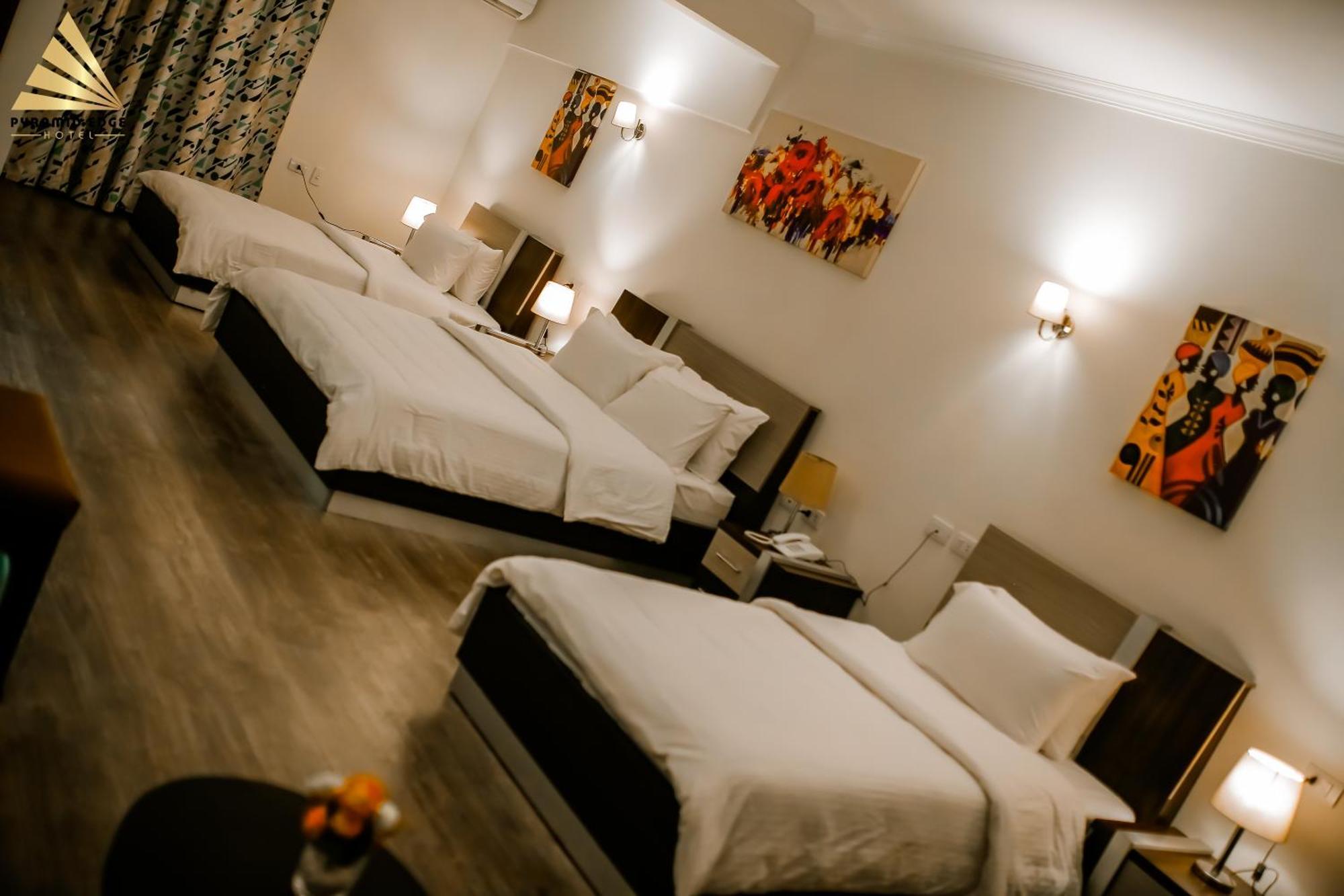 Pyramid Edge Hotel Kafret el-Gabal Eksteriør billede