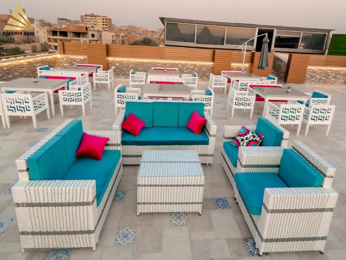 Pyramid Edge Hotel Kafret el-Gabal Eksteriør billede